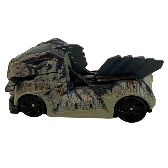 Hot Wheels Jurassic World 4-Pack Dinosaur Character Cars Set - Picture 11 of 16